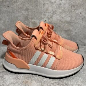 Adidas U Path Mesh Run Coral Sneakers with White Accents Big Kids 4.5